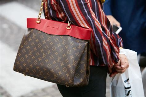 is louis vuitton cheaper in colombia|louis vuitton cheapest country.